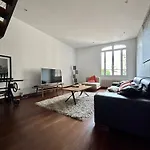 Hébergement de vacances Loft Garonne - Centre Immeuble Privatif *