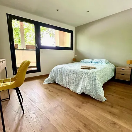 Hébergement de vacances Loft Garonne - Centre Immeuble Privatif *